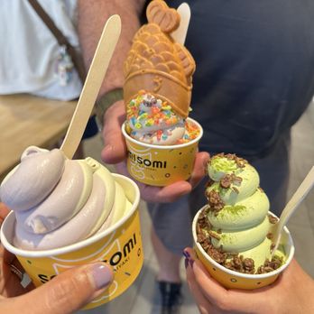 Somisomi - Ice Cream & Frozen Yogurt Near Me - Elk Grove, California