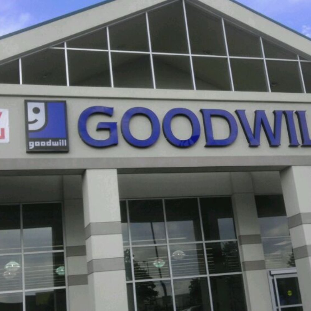 Goodwill Store & Donation Center - Thrift Stores Near Me - Denver, Colorado