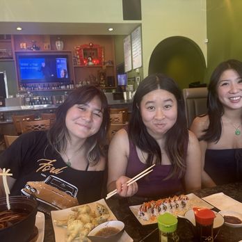 Tsuki Sushi - Sushi, tempura udon - Sushi Bars Near Me - West Sacramento, California Tsuki Sushi - Sushi, tempura udon - Sushi Bars Near Me - West Sacramento, California