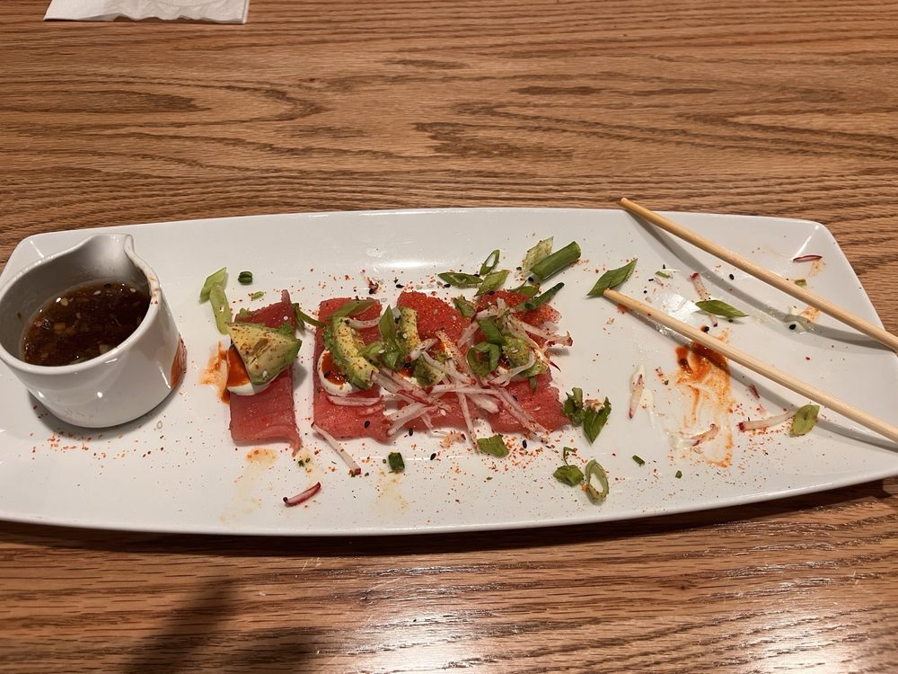 Social spots from Cooper’s Hawk Winery & Restaurant