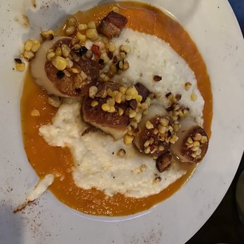 Red Drum Restaurant - Scallops & Grits - Seafood Near Me - Mount Pleasant, South Carolina