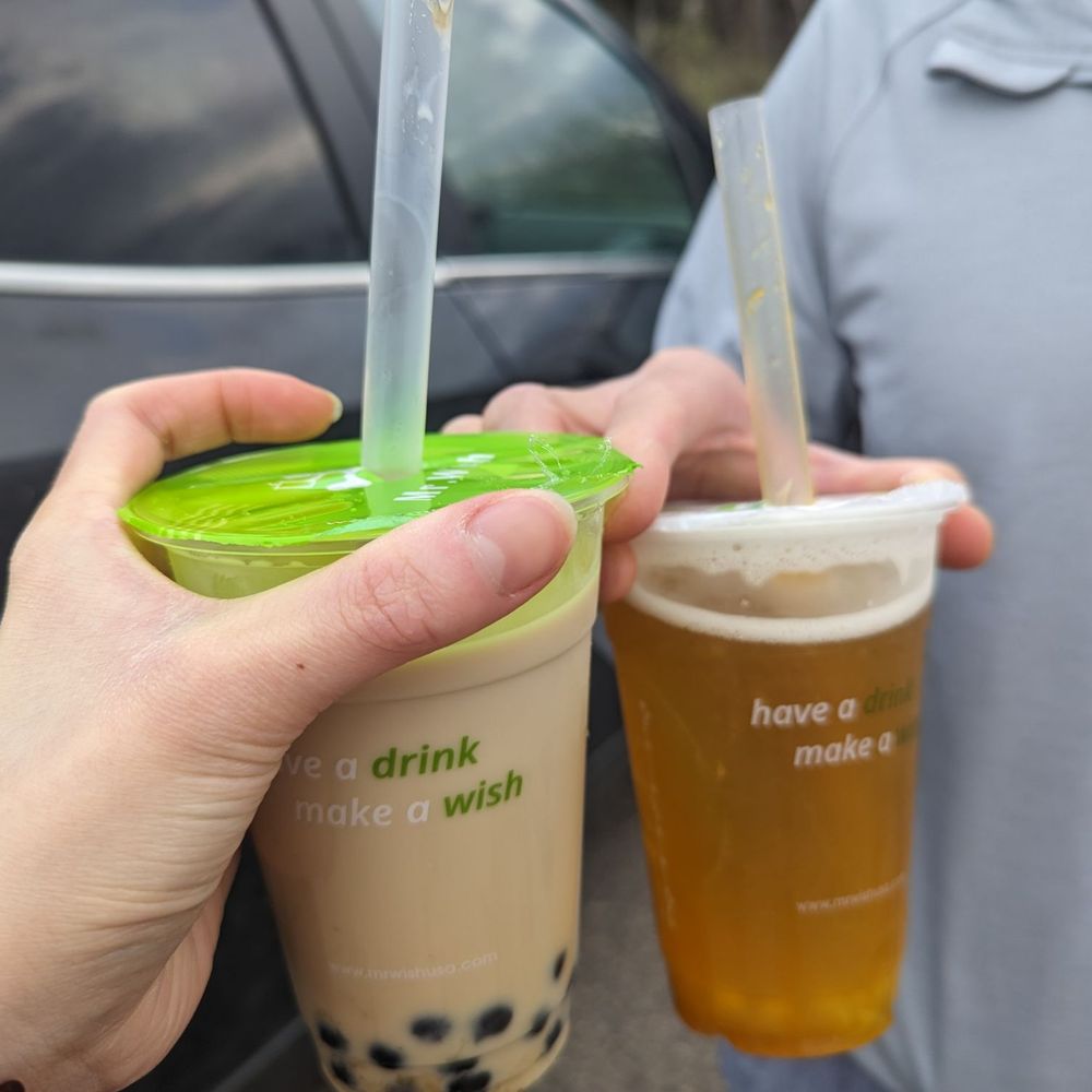 Mr Wish - Oolong Milk tea with boba and Mango tea with fresh pulp - Bubble Tea Near Me - Rosemount, Minnesota Mr Wish - Oolong Milk tea with boba and Mango tea with fresh pulp - Bubble Tea Near Me - Rosemount, Minnesota
