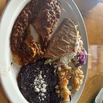 Emilio's Mexican Kitchen - Lunch Tex-Mex-Combo 1 - Mexican Near Me - Dallas, Texas Emilio's Mexican Kitchen - Lunch Tex-Mex-Combo 1 - Mexican Near Me - Dallas, Texas
