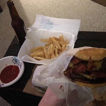 The Tavern - Burgers and fries were great take out! Expected a greasy bar burger and was pleasantly surprised that it wasn't - Bars Near Me - Niles, Michigan The Tavern - Burgers and fries were great take out! Expected a greasy bar burger and was pleasantly surprised that it wasn't - Bars Near Me - Niles, Michigan