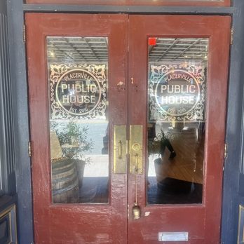 Placerville Public House - Beer Bar Near Me - Placerville, California