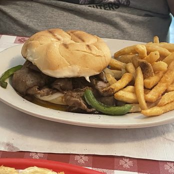 Meloni's Restaurant - Prime rib sandwich - Italian Near Me - Uniontown, Pennsylvania