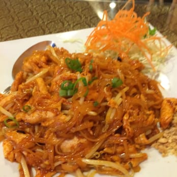 Thai Table Time - Chicken pad Thai - Thai Near Me - Oceanside, California