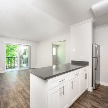 Fountain Park 102 Photos 21 Reviews Apartments 1026 S De Anza Blvd San Jose Ca Phone Number