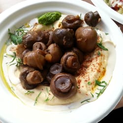 Edo's Hummus Küche - Humus mit Pilzen