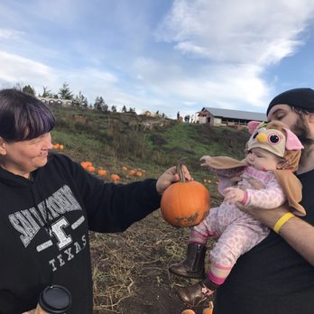 Thomasson Family Farm - Pumpkin Patches Near Me - Enumclaw, Washington Thomasson Family Farm - Pumpkin Patches Near Me - Enumclaw, Washington