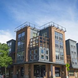 Urbane Redmond Townhome Apartments