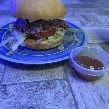 Beef & Sea - Roast Beef with lettuce and tomato - Sandwiches Near Me - Riverview, Florida Beef & Sea - Roast Beef with lettuce and tomato - Sandwiches Near Me - Riverview, Florida