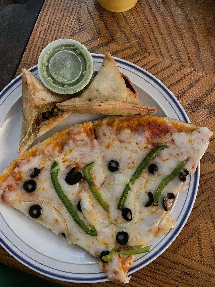 PIZZA N CURRY 21 Photos & 14 Reviews 2213 E Capitol Dr, Shorewood