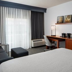 Courtyard by Marriott Dulles Airport Herndon/Reston