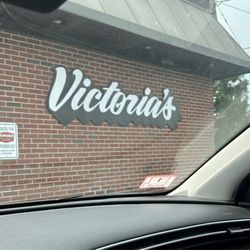 Victoria's Sub Shop - Outside