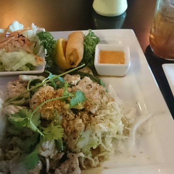 Zapp Thai Restaurant - Lunch meal. Garlic and pepper. - Thai Near Me - Greenfield, Indiana Zapp Thai Restaurant - Lunch meal. Garlic and pepper. - Thai Near Me - Greenfield, Indiana