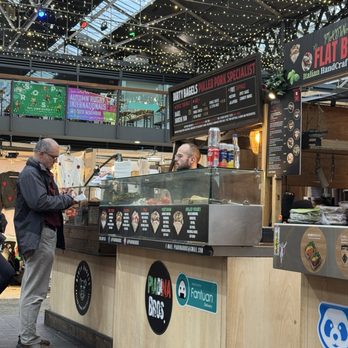 Old Spitalfields Market - Market Stalls Near Me - London, XGL