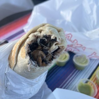 EL Mas Chingon - Veggie burrito with mushrooms - Food Trucks Near Me - Portland, Oregon
