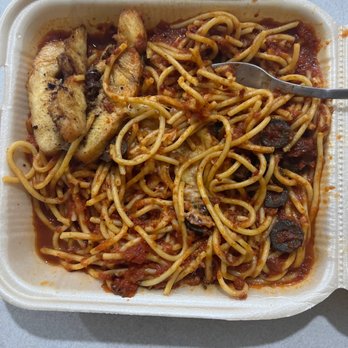 La Pizza Nostra - Putanesca. Too salty, too saucy, pasta overdone. - Pizza Near Me - Cabo San Lucas, BCS