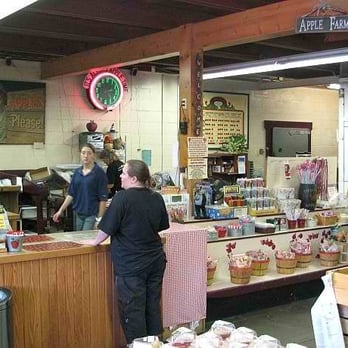 Rees Fruit Farm - front counter (via kansastravel.org) - Fruits & Veggies Near Me - Topeka, Kansas