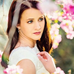 Zodiac Spa Beauty & Wellness - Wedding makeup by Alicia