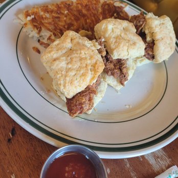 Ted's Bulletin 14th - Chicken biscuits - Breakfast & Brunch Near Me - Washington, DC, District of Columbia Ted's Bulletin 14th - Chicken biscuits - Breakfast & Brunch Near Me - Washington, DC, District of Columbia