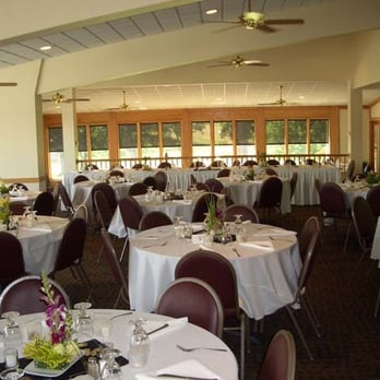 El Paso Golf Club - Banquet Area - Golf Near Me - El Paso, Illinois El Paso Golf Club - Banquet Area - Golf Near Me - El Paso, Illinois