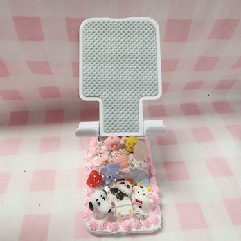 A To Z Designs - Client Creations - cellphone holder - Jewelry Near Me - Chula Vista, California A To Z Designs - Client Creations - cellphone holder - Jewelry Near Me - Chula Vista, California