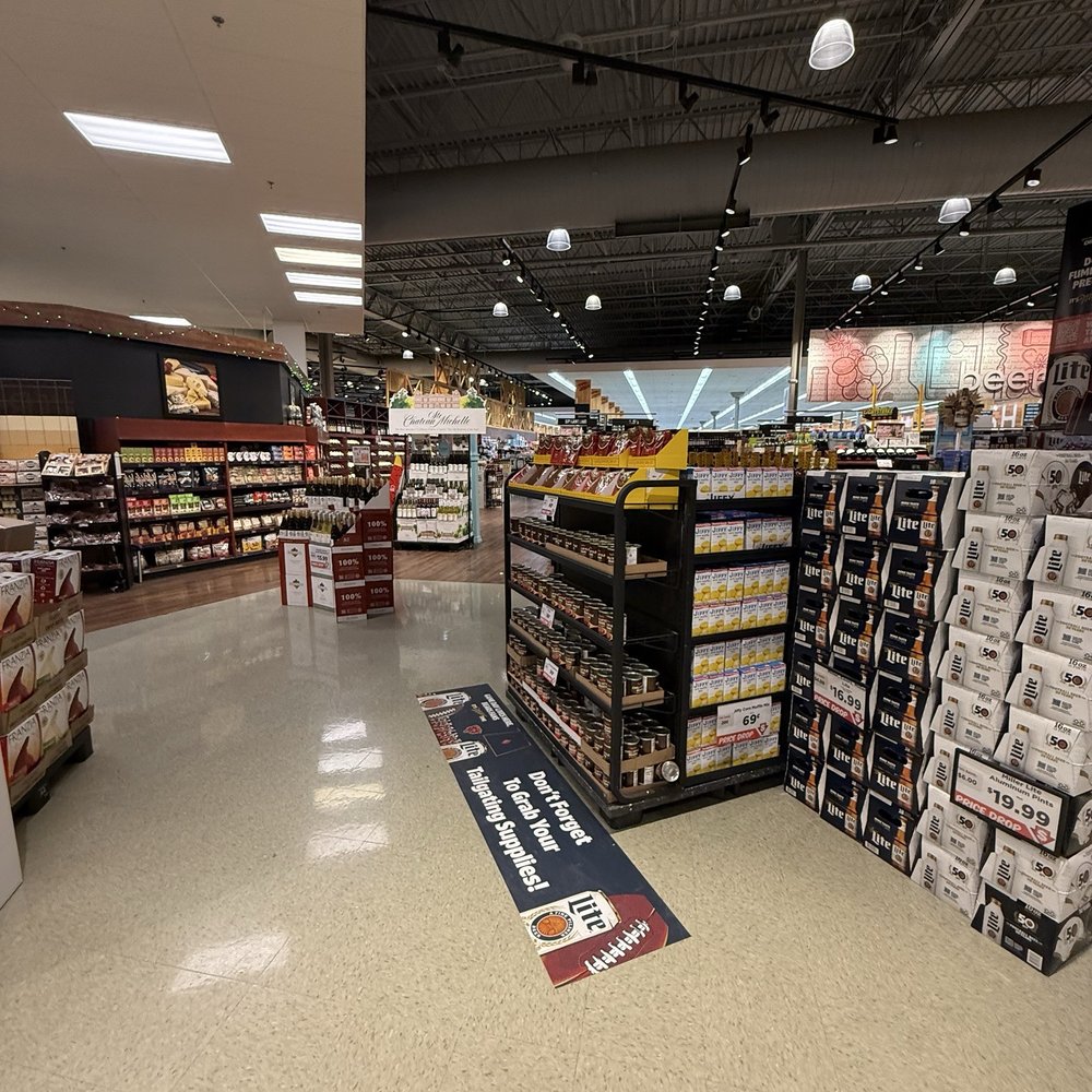 Strack & Van Til - Extremely clean - Bakeries Near Me - Schererville, Indiana Strack & Van Til - Extremely clean - Bakeries Near Me - Schererville, Indiana