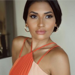Heels + Hustle Beauty - VestirTan shade Dark on this beauty