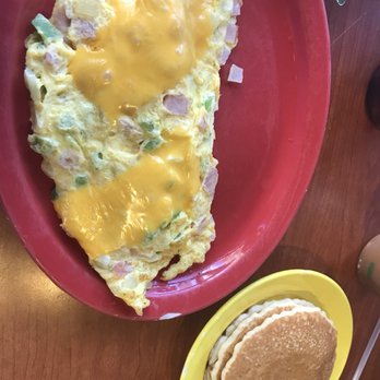 Sam's No 3 - Denver omelette and "mini" cakes - Breakfast & Brunch Near Me - Denver, Colorado