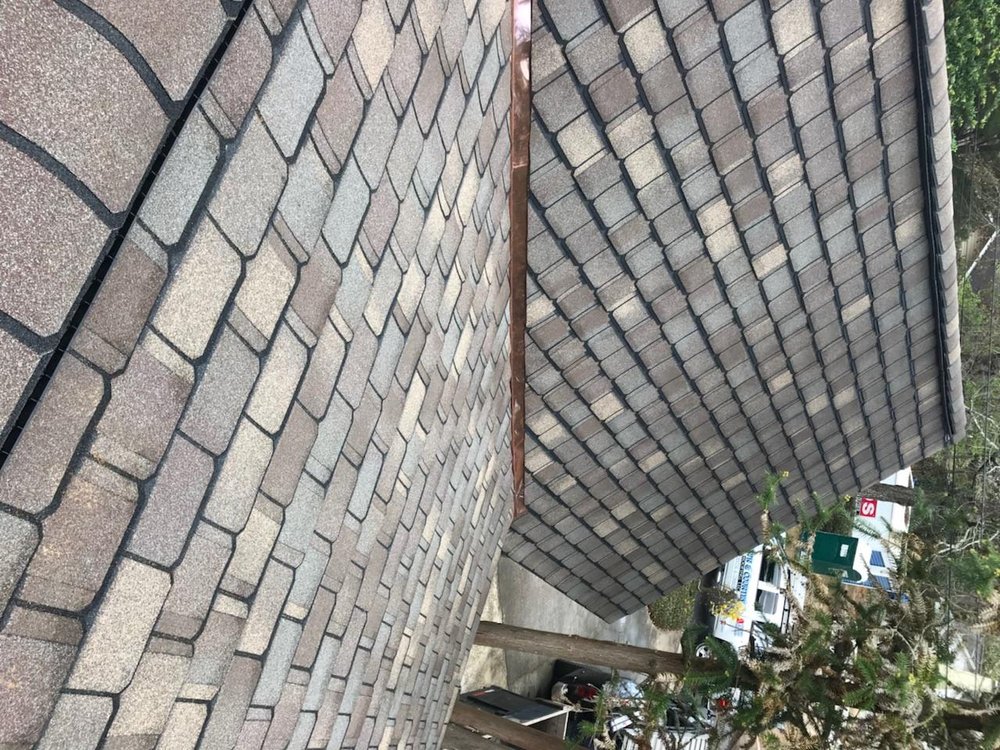 Slide of B&M Roofing & Construction