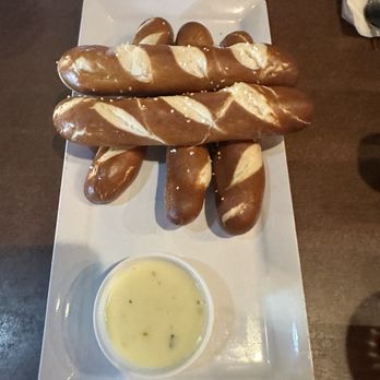 Max & Erma's - Pretzels - American Near Me - Lancaster, Ohio Max & Erma's - Pretzels - American Near Me - Lancaster, Ohio
