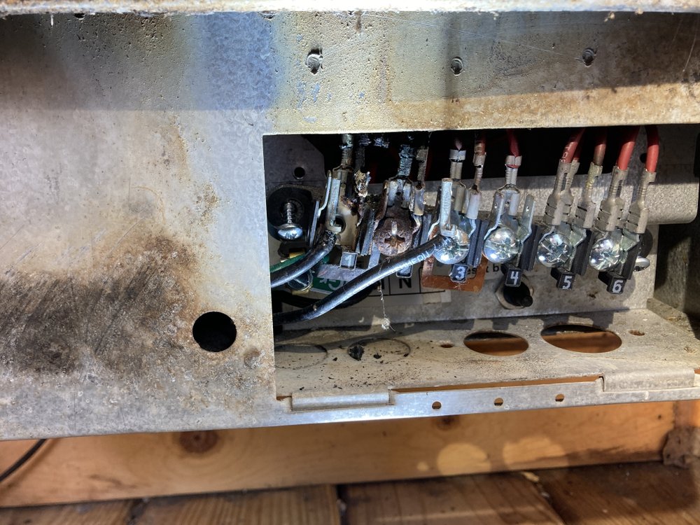 Slide of Moses Tijerina’s Handyman Services