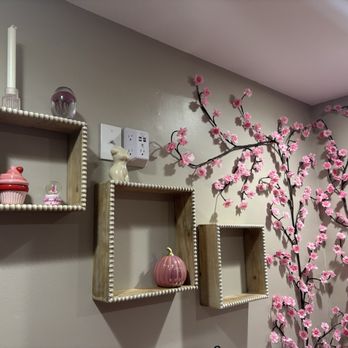 Pretty Please Esthetics - Come see our fun new decor! - Waxing Near Me - Knoxville, Tennessee Pretty Please Esthetics - Come see our fun new decor! - Waxing Near Me - Knoxville, Tennessee