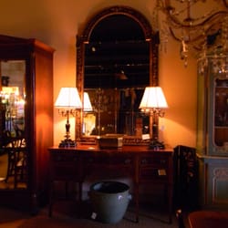Plantation Antique Galleries