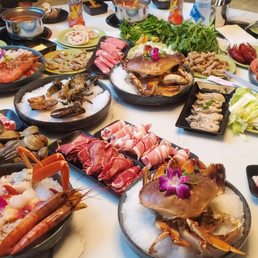 Vancouver crabs, lobsters, scallops, 3 types of clams, spider crab, all types of meats and vegetables.