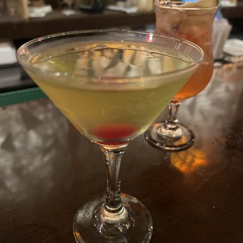 Kabuki Sushi Thai Tapas - Apple Martini - Sushi Bars Near Me - West Palm Beach, Florida Kabuki Sushi Thai Tapas - Apple Martini - Sushi Bars Near Me - West Palm Beach, Florida