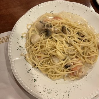Amaron Italian Restaurant - Spaghetti Monte Mare - Italian Near Me - Sandusky, Ohio Amaron Italian Restaurant - Spaghetti Monte Mare - Italian Near Me - Sandusky, Ohio