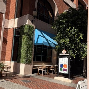 Little Corner Cafe - Outside - Sandwiches Near Me - Glendale, California