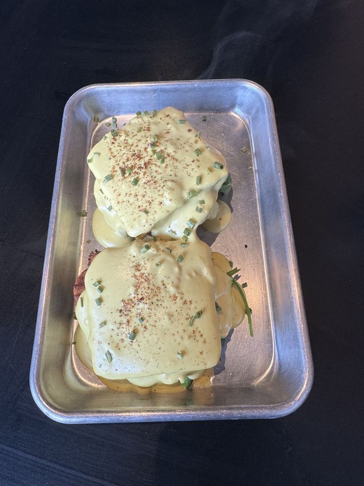 BRUNCH BOX Updated August 2024 14 Photos 211 E Walnut St