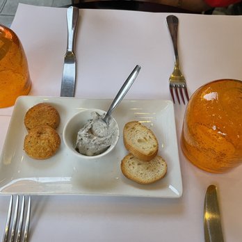 Le Séjour Café - Truffle cream with Parmesan 'cookies' and toast. - French Near Me - Nice, 06