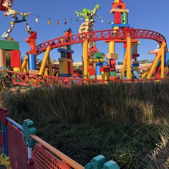 Slinky Dog Dash - Amusement Parks Near Me - Kissimmee, Florida