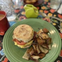 Jumbars - Scrambled Egg with Bacon, Sliced Tomato, and Garlic Herb Cream Cheese Sandwich Special