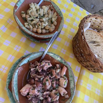 Ponto Final - Salada de Polvo e salada de bacalhau - Portuguese Near Me - Almada, 15 Ponto Final - Salada de Polvo e salada de bacalhau - Portuguese Near Me - Almada, 15