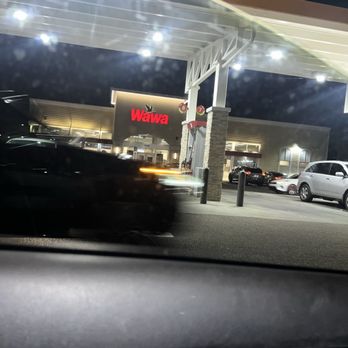 Wawa - Gas Stations Near Me - Tampa, Florida