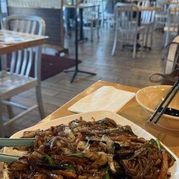 Paik's Noodle - Jaengban-Jjajang / Stir-Fried Blackbean Sauce Noodle with Seafood and Veggies... - Korean Near Me - Santa Clara, California Paik's Noodle - Jaengban-Jjajang / Stir-Fried Blackbean Sauce Noodle with Seafood and Veggies... - Korean Near Me - Santa Clara, California