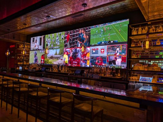 Jason Aldean's Kitchen + Bar by null