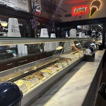 La King's Confectionery - Ice cream! - Ice Cream & Frozen Yogurt Near Me - Galveston, Texas La King's Confectionery - Ice cream! - Ice Cream & Frozen Yogurt Near Me - Galveston, Texas