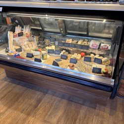 Maui Prime Fine Foods - Cheese fridge